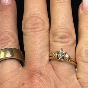 433073 14k Yg Diamond ring set